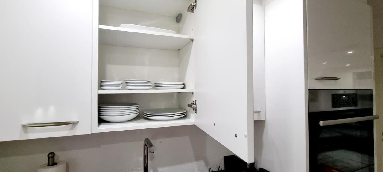 New Modern Selfcheckin Publicfreeparking Highspeed Wifi Kingsizebed Appartement Baden-Baden Buitenkant foto